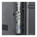 شاشة 32 بوصة