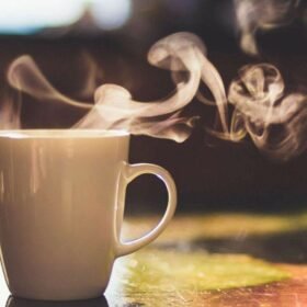 غلاية مياه كولن 1360 وات مع 2 كوب وصينية - ستيل 800102049