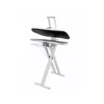 مكواة ملابس