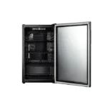 ثلاجه باب زجاج