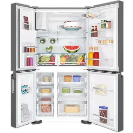 ثلاجة كبيرة