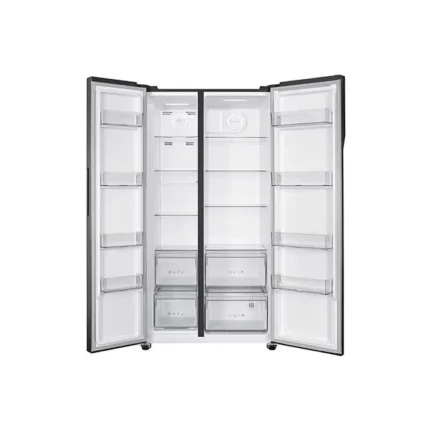 ثلاجة كبيرة